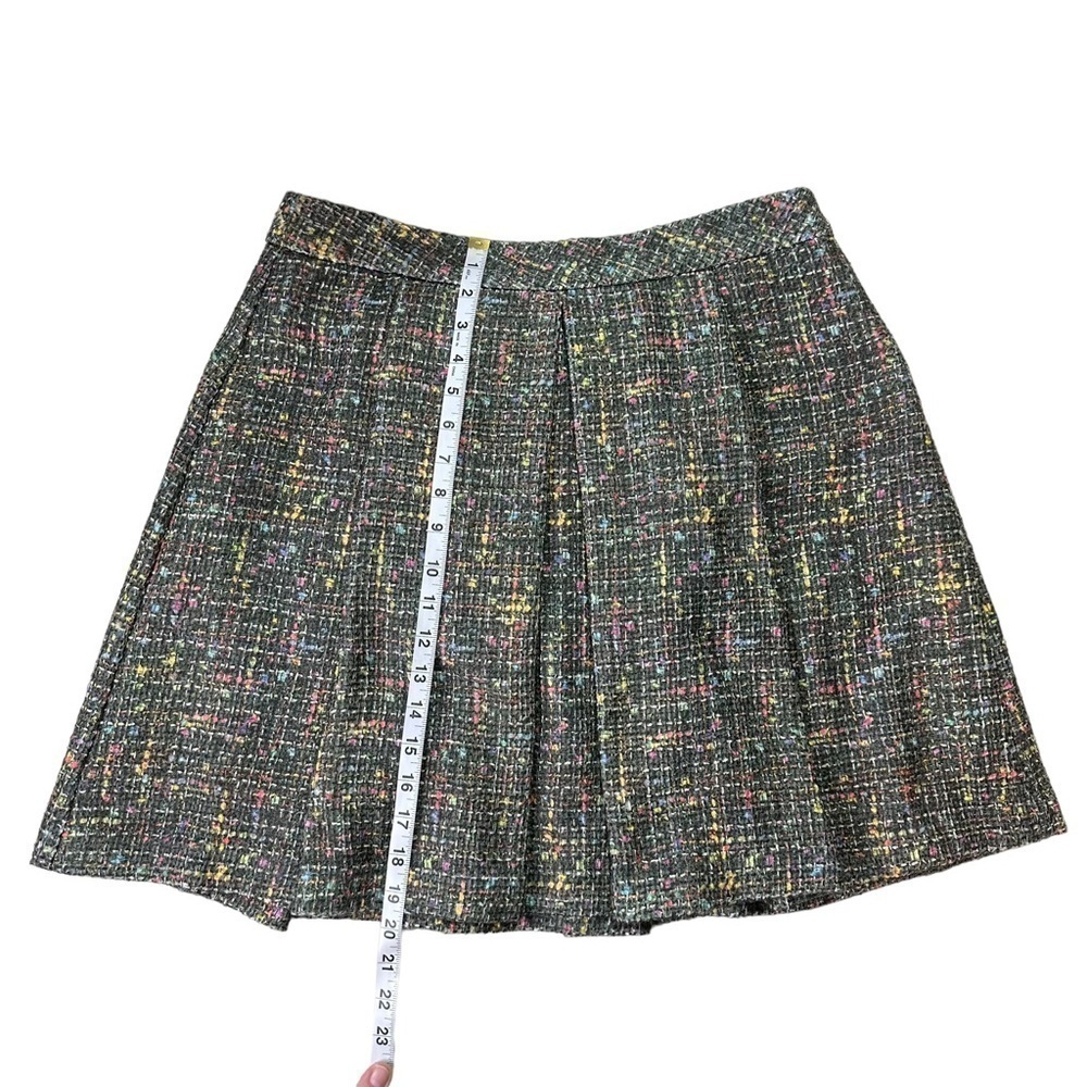 Trina Turk Multicolored 2 Piece Tweed Suit. Size 10 - Picture 8 of 15